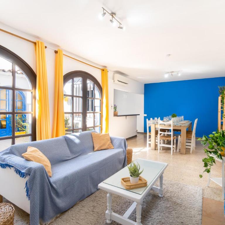 Cambrils Beach - 8 min to Beach - AC - WiFi - Terrace - 8 Guests - Casa - 30