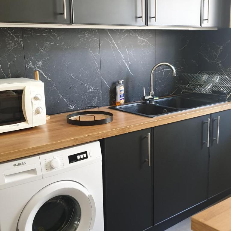 "Le Rollin Cosy" LOVELY - CONFORT- RELAX - CENTRE VILLE - 6 Voyageurs - Appartement avec Balcon - 13