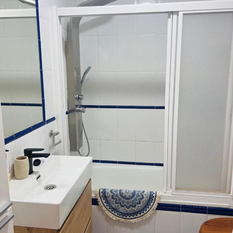 Horizonte Azul - Two-Bedroom Standard Apartment - 29