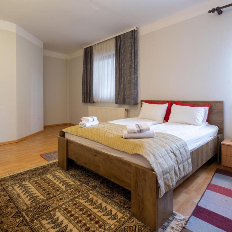 Guesthouse Rose - Deluks Dvokrevetna Soba sa Bračnim Krevetom - 9