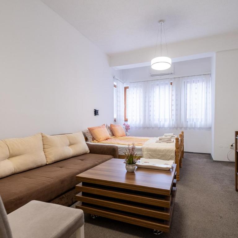 Guesthouse Rose - Superior Dvokrevetna Soba sa Zasebnim Krevetima - 1