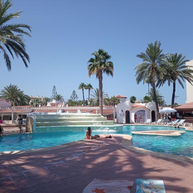 Apartamento Parchís con piscina - Apartamento de 1 dormitorio - 2