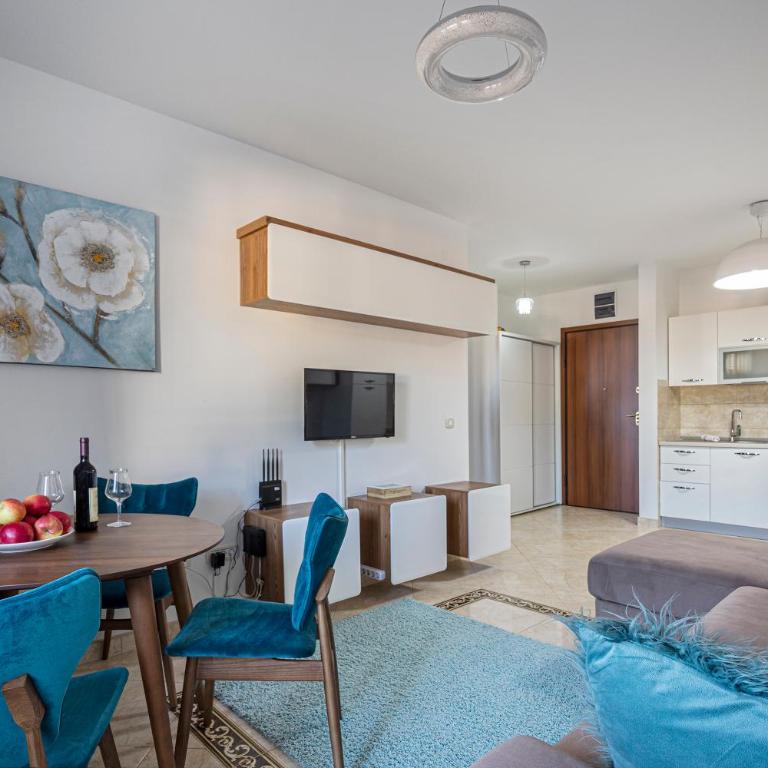 Apartment Anatolia of Becici - One-Bedroom Apartment - 2