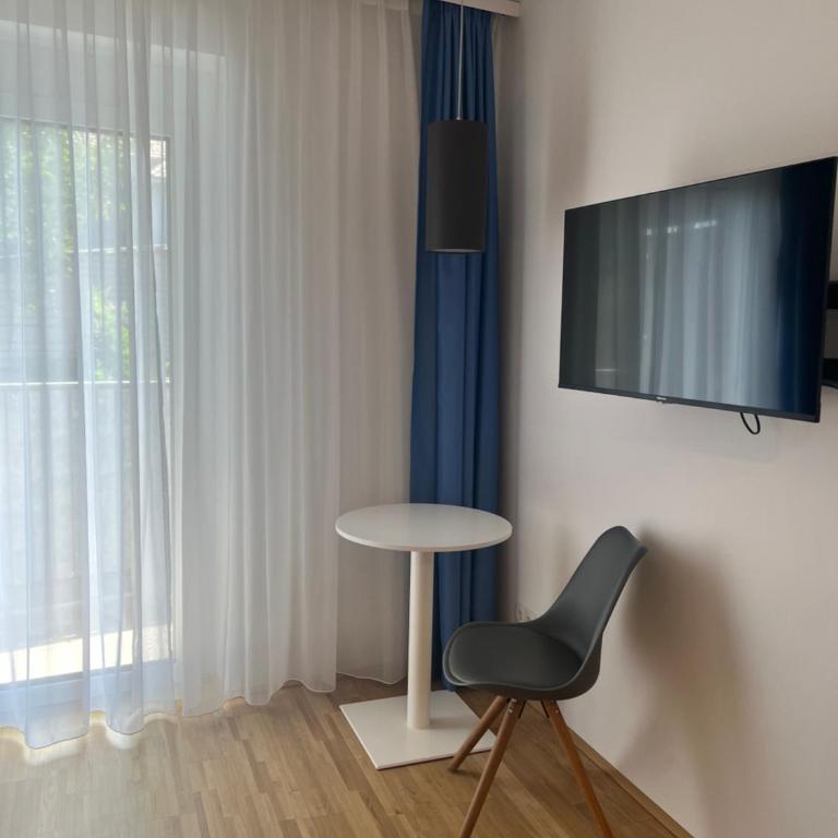 Arbio I Comfy Apart near Graz University - Mini-Apartment mit Balkon - 16