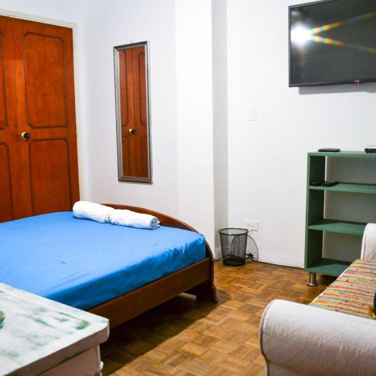 Habitación Privada en Conquistadores - Double Room with Shared Bathroom - 3
