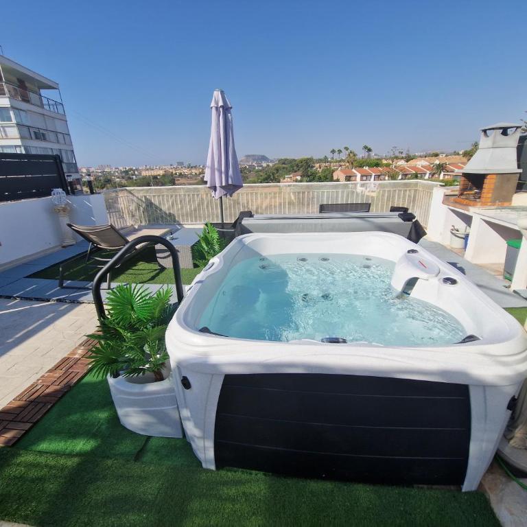 Luxury Beach House with Terrace San Juan Alicante - Apartamento de 2 dormitorios - 37