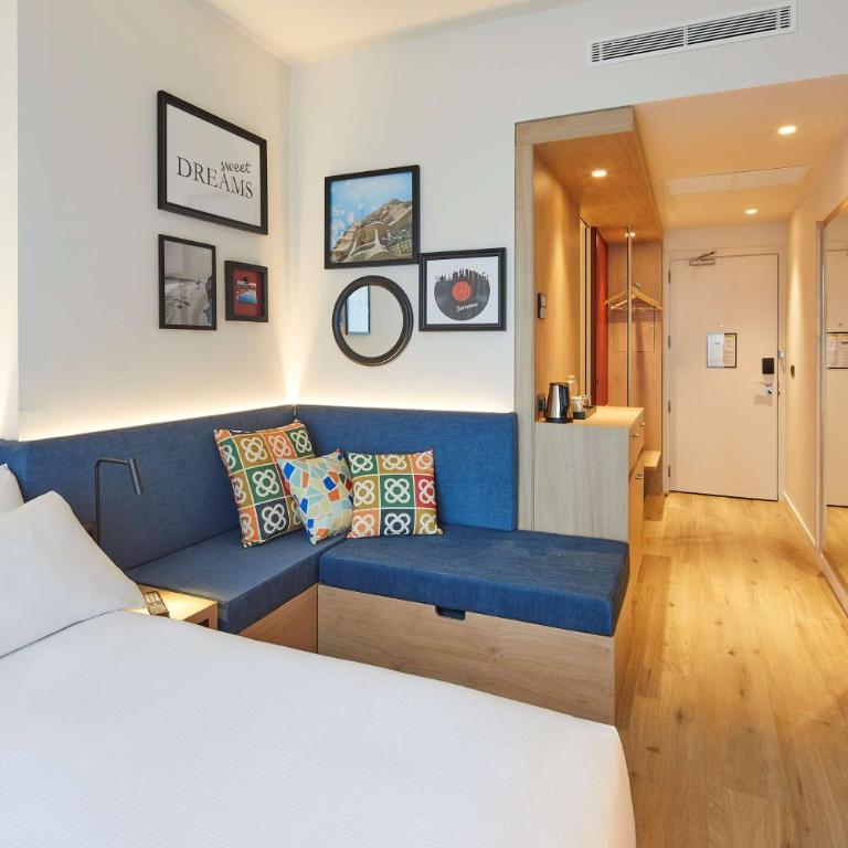 Hampton By Hilton Barcelona Fira Gran Via - Habitaciones Comunicadas Familiares - 3