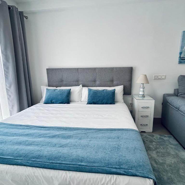 Mare Apartments Marbella - Deluxe King Studio - 5