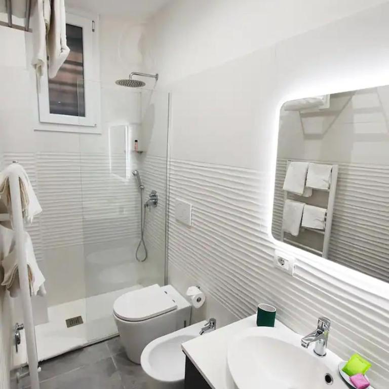 Fiera Station Apartment - Two-Bedroom Apartment - 6
