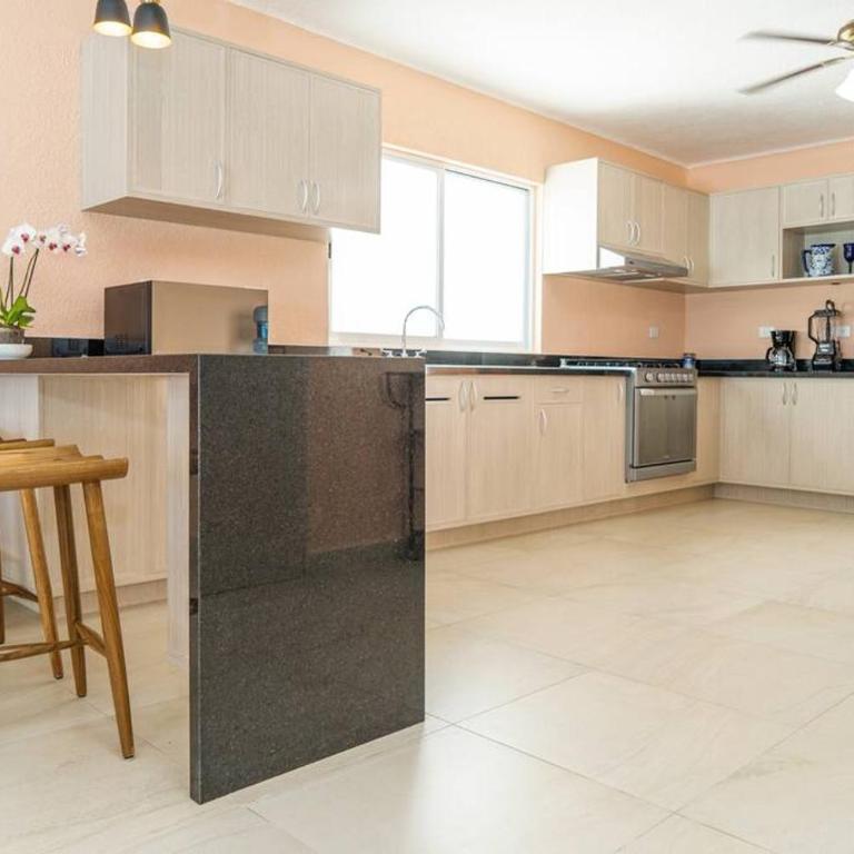 Villa Ixchel - right on the beach! - Villa - 18