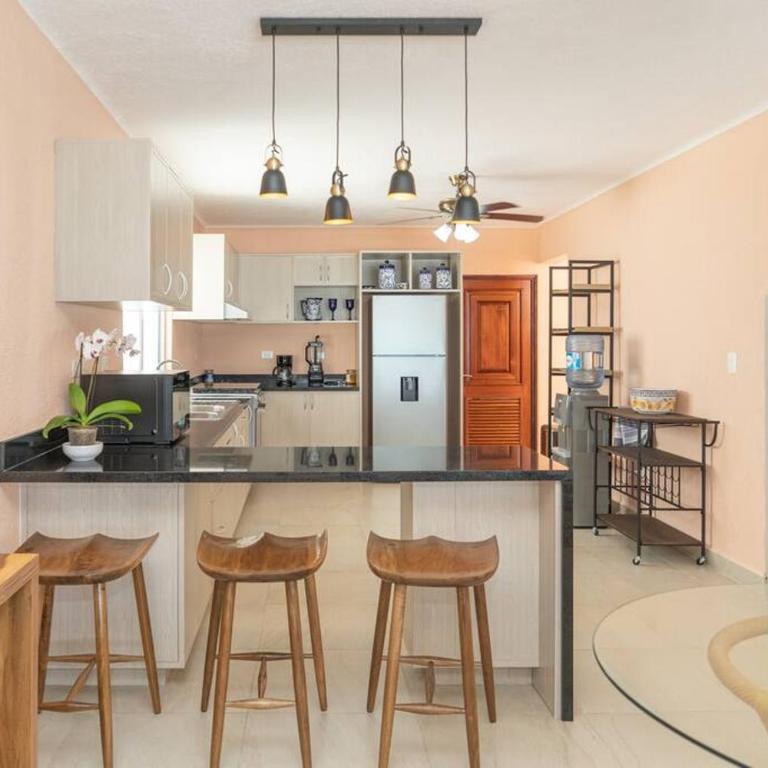 Villa Ixchel - right on the beach! - Villa - 17