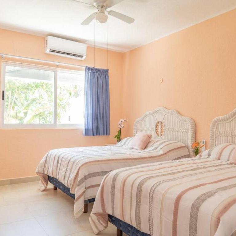 Villa Ixchel - right on the beach! - Villa - 46