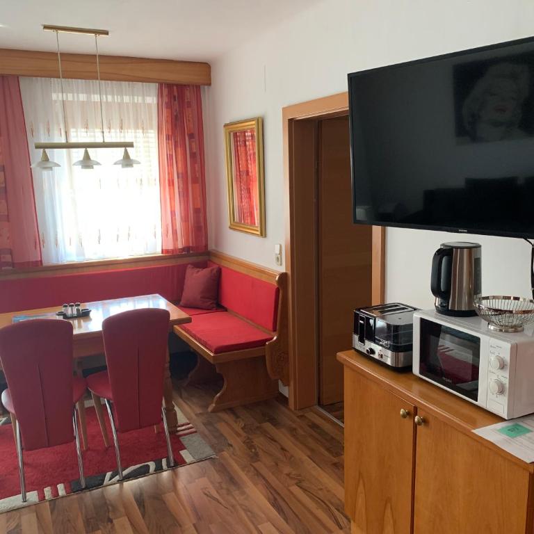 enJoy Appartements - Apartment mit 2 Schlafzimmern und Badezimmer - 21