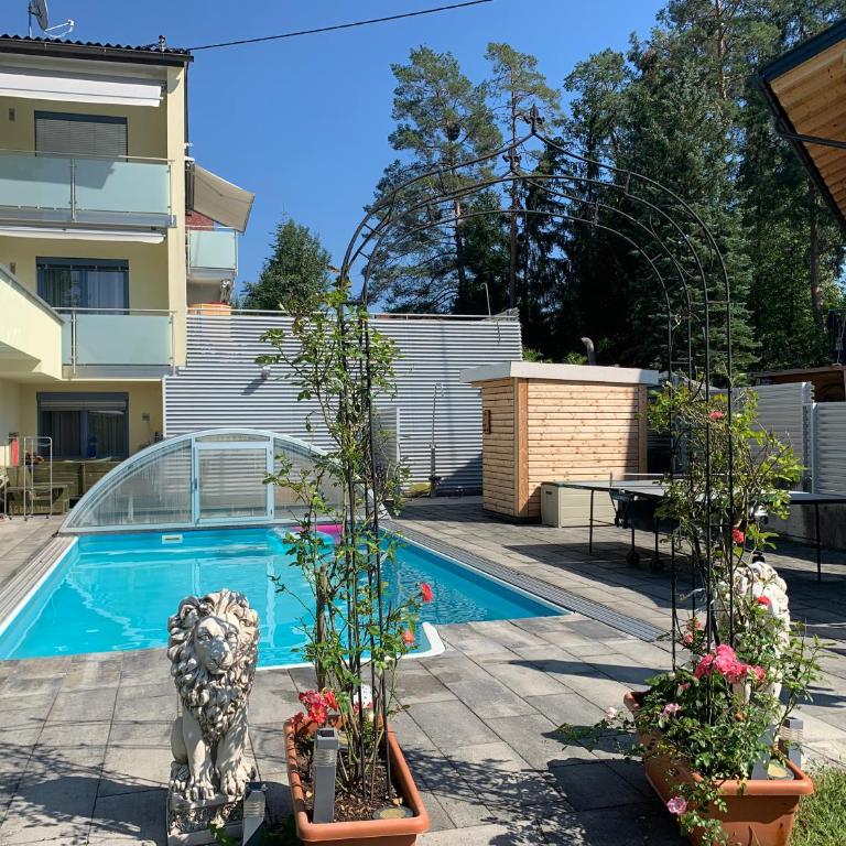 enJoy Appartements - Apartment mit Terrasse - 13