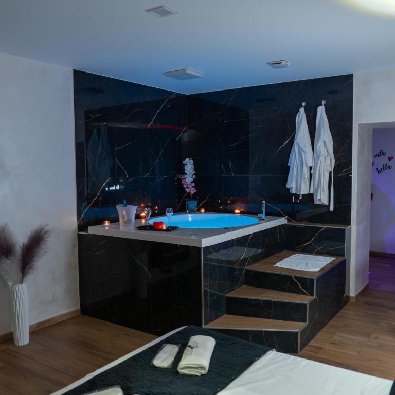 SUITE Meghan home - Suite con Vasca Idromassaggio - 24