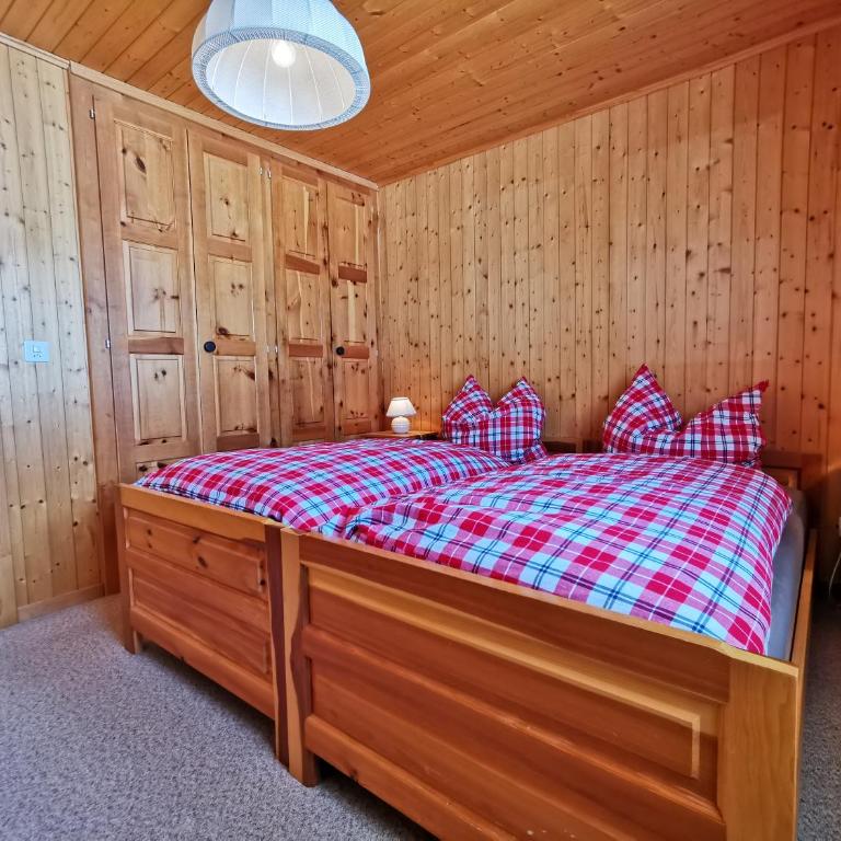 CHALET HÜTTLE - authentisch, ruhig, mitten im grün - Chalet con 3 Camere da Letto - 17
