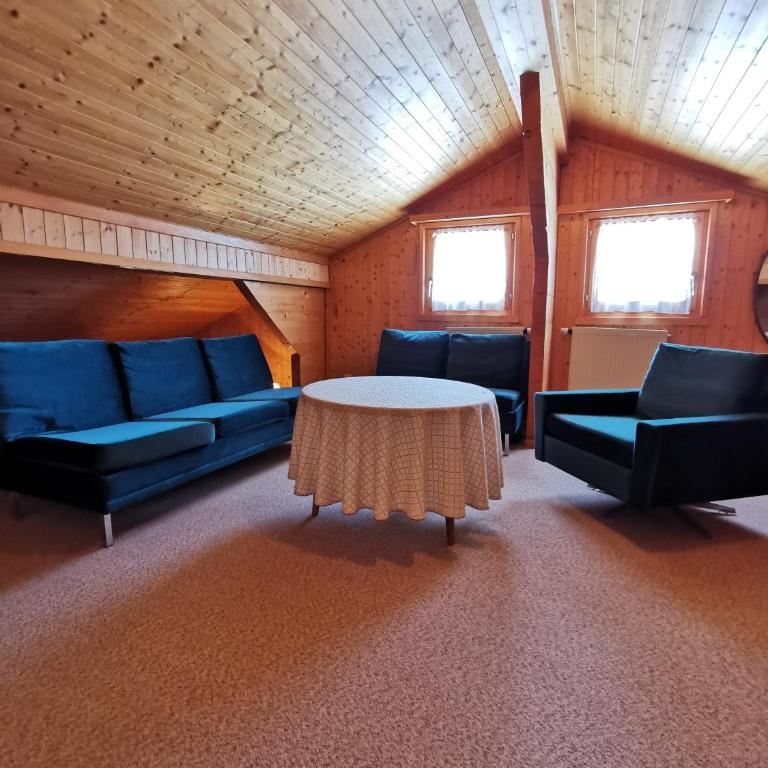 CHALET HÜTTLE - authentisch, ruhig, mitten im grün - Chalet con 3 Camere da Letto - 22
