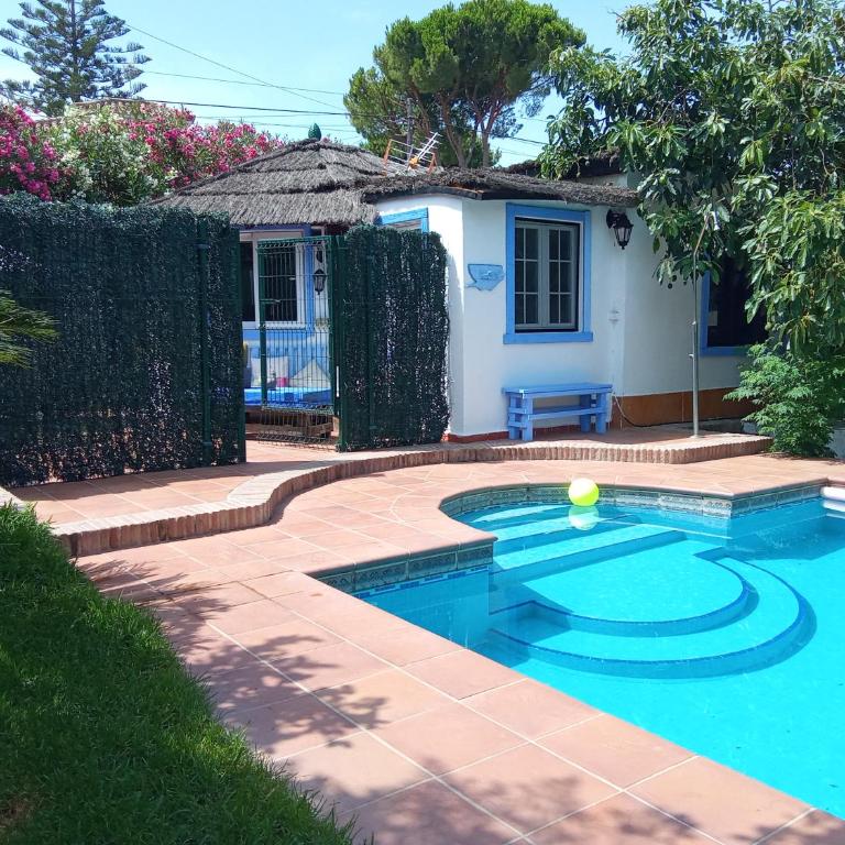 Apartamento con aparcamiento exclusivo en Marbella - Bungalow Deluxe con vistas al jardín - 1