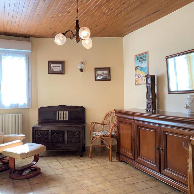 Maison bretonne avec jardin, 2 chambres, centre de Perros-Guirec, proche plages et commerces - FR-1-368-385 - Ferienhaus - 14