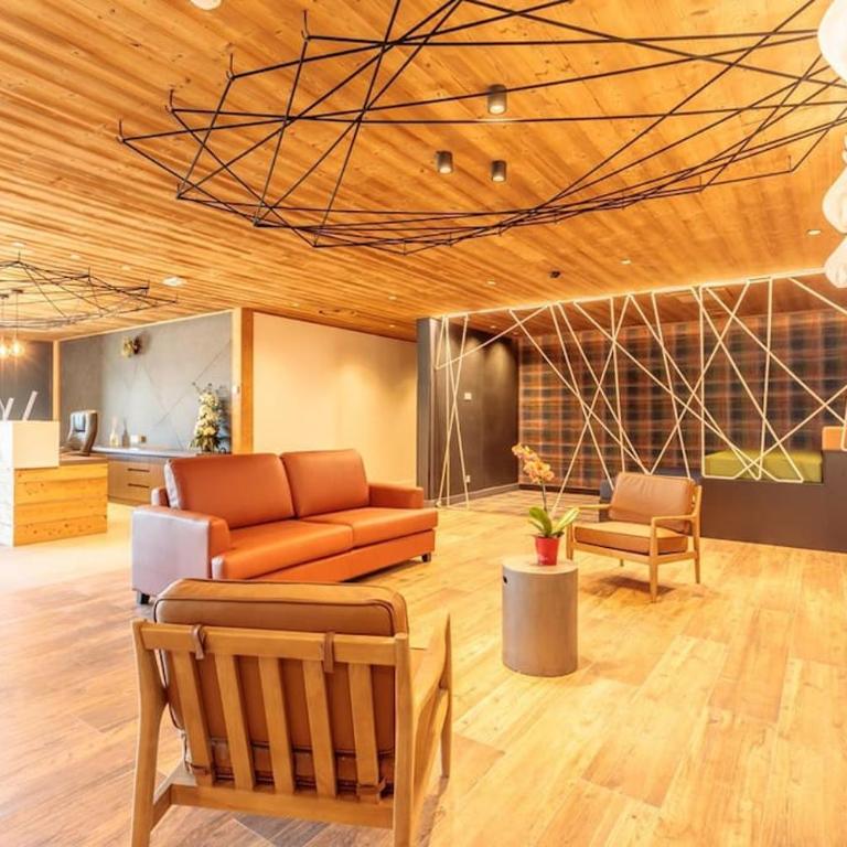 Appartement Haute gamme ski aux pieds, piscine, sauna. - Three-Bedroom Apartment - 40