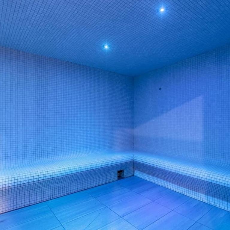 Appartement Haute gamme ski aux pieds, piscine, sauna. - Three-Bedroom Apartment - 24