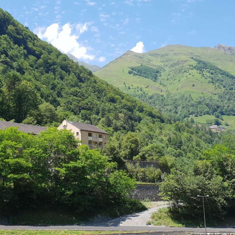 Appartement pour 4-6 pers, proche centre, parking privé, casier à ski - FR-1-234-294 - Appartement - 10