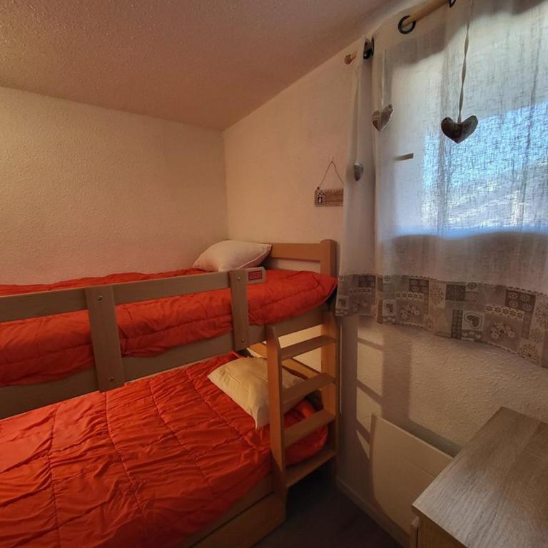 Appartement cosy 4/5 pers, pistes Montgenèvre, balcon sud, parking, services en option - FR-1-266-70 - Appartement (4 Adultes) - 7