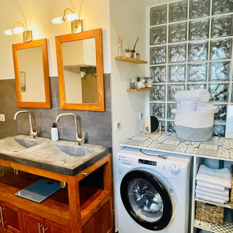 Maison Gabriel - Logement charmant au cœur de la Cité Médiévale - T3 75m2 - Appartamento con 2 Camere da Letto - 6