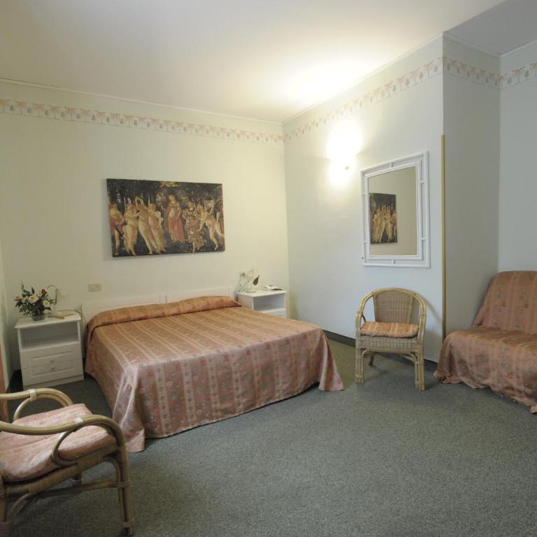Hotel Villa Belvedere - Camera Tripla - 4