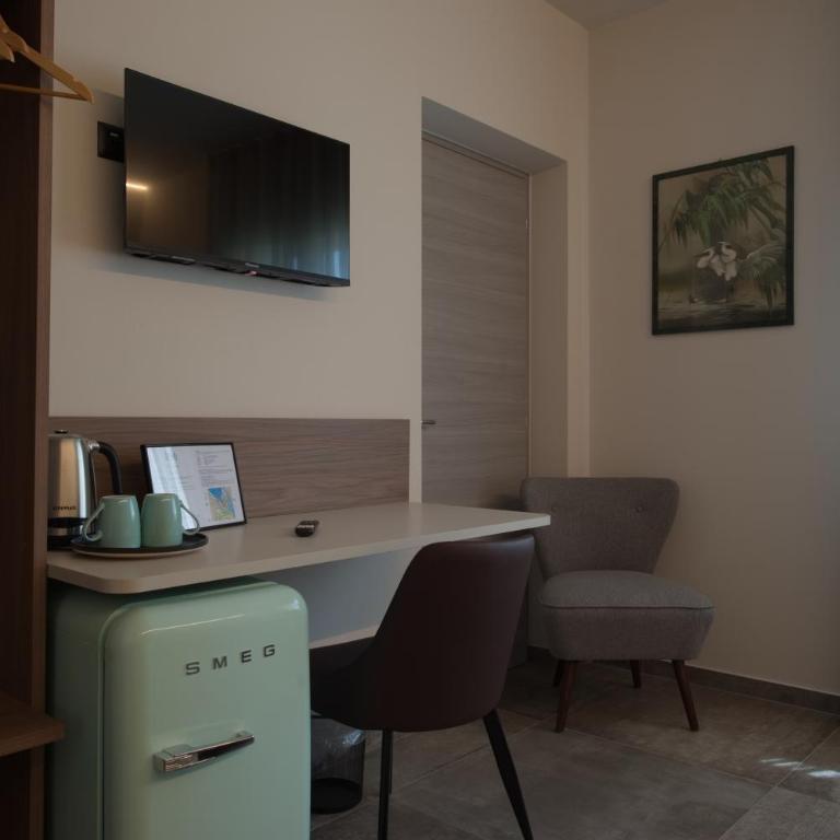 Via Goito 25 Rooms & Apartment - Camera Matrimoniale con Bagno Privato - 8