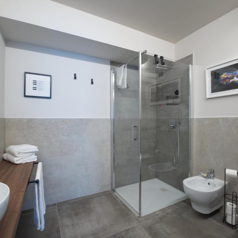 Via Goito 25 Rooms & Apartment - Camera Matrimoniale con Bagno Privato - 15
