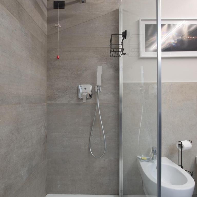 Via Goito 25 Rooms & Apartment - Camera Matrimoniale con Bagno Privato - 17
