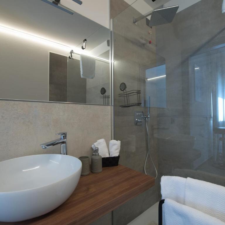 Via Goito 25 Rooms & Apartment - Ampia Camera Matrimoniale - 19
