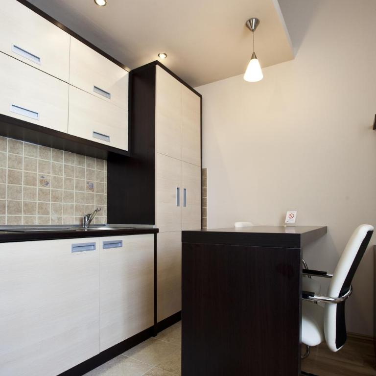 Apart & Spa Zoned - One-Bedroom Apartment - 9