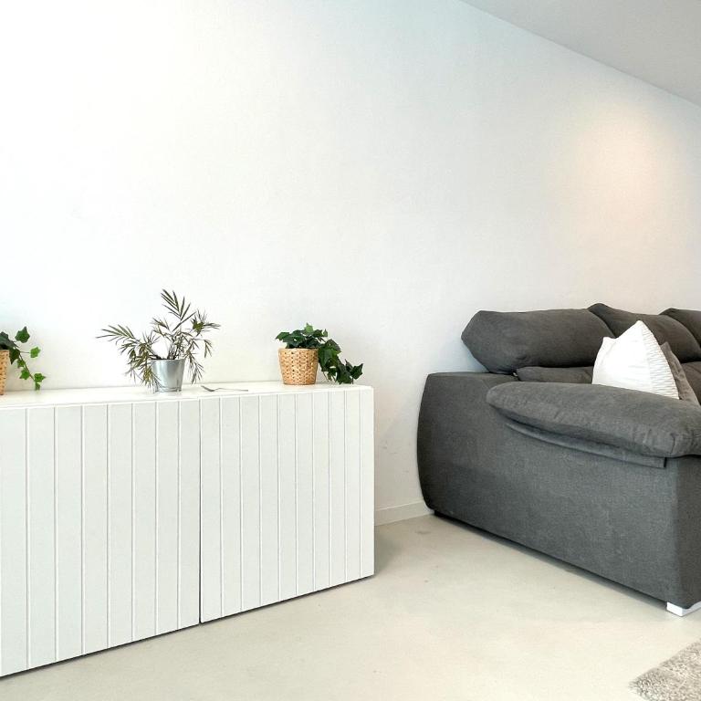 WHITE DREAM Near the Sea 3bed by Solrentspain - Casa - 19