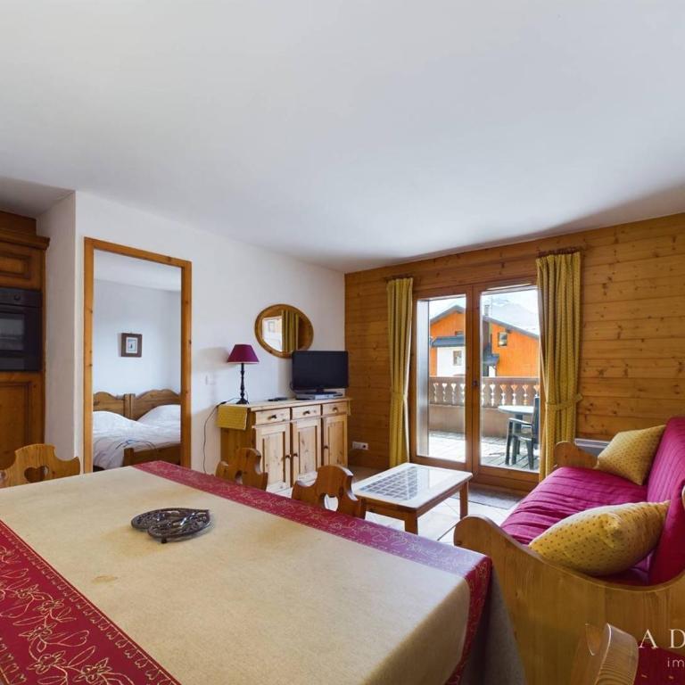 Charmant appartement 3* de 2 chambres avec balcon en plein centre, proche pistes et commerces - FR-1-398-499 - Appartement (6 Adultes) - 3