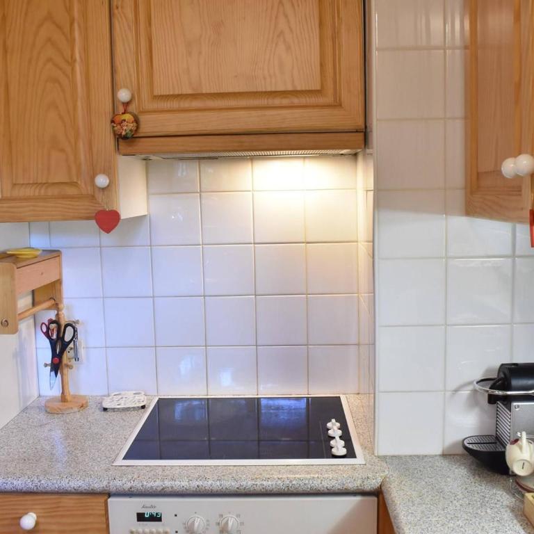 Appartement cosy avec cheminée, terrasse et accès pistes proche – Méribel, 5 pers - FR-1-180-376 - Apartment (5 Erwachsene) - 11