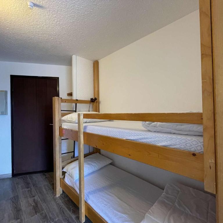 Studio Montgenèvre, 4 pers, RDC avec parking et balcon exposé ouest - FR-1-330D-45 - Appartement (4 Adultes) - 5