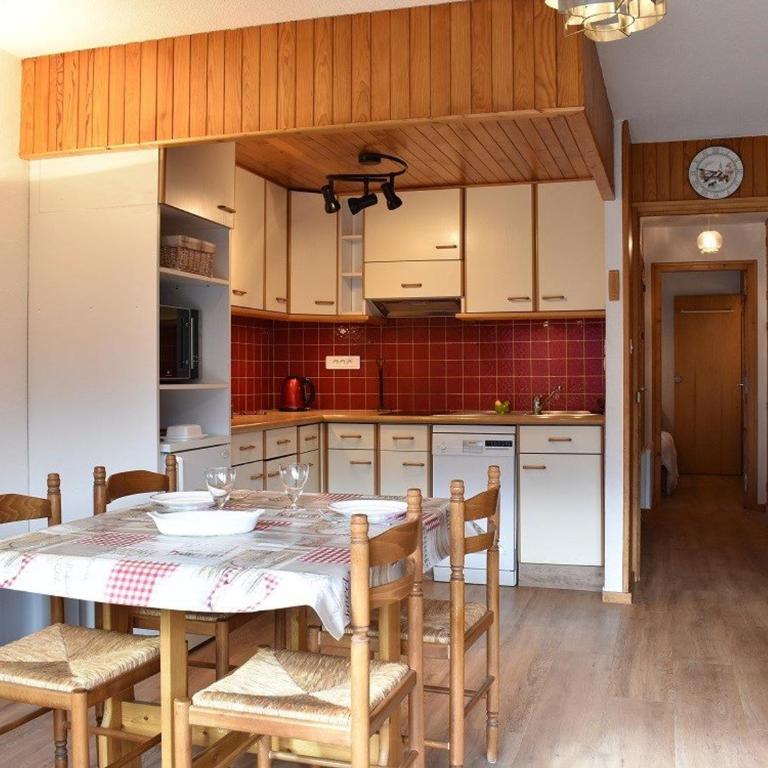 Méribel: Appartement cosy 2 pièces, 4 pers, proche télésiège et commerces - FR-1-180-551 - Appartement (4 Adultes) - 11