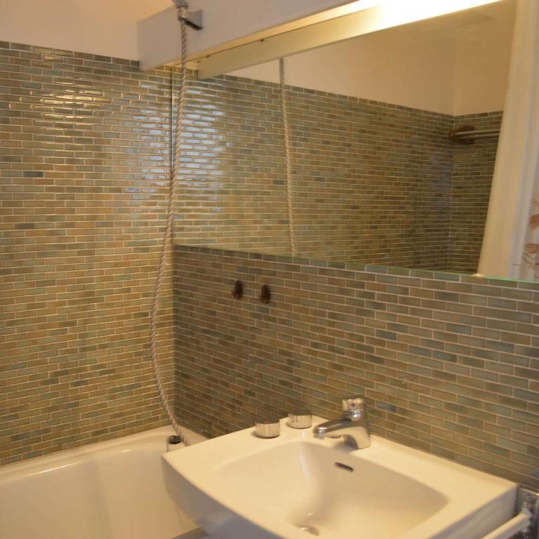 Studio cabine 4 pers. avec balcon, piscine, parking, accès direct plage - Grau-du-Roi - FR-1-250-157 - Appartement (4 Adultes) - 6