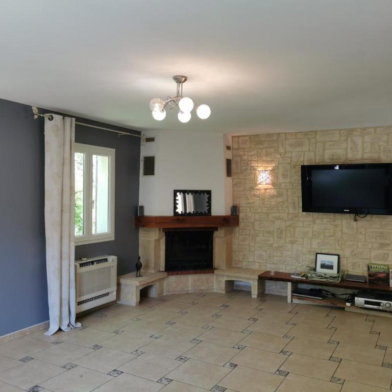 1832 La Rabassière - Gîte - Maison 4 Chambres - 26