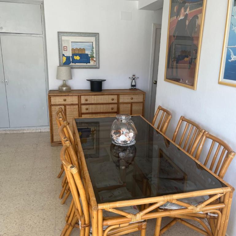 Large three bedroom apartment panoramic sea views - Three-Bedroom Apartment - 6