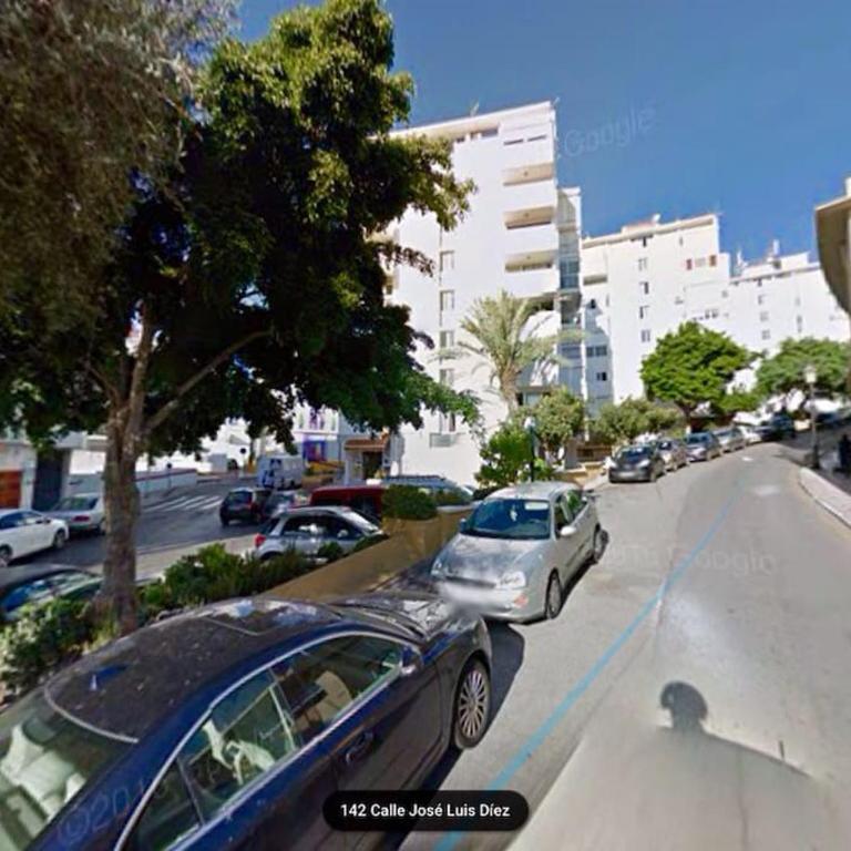 Large three bedroom apartment panoramic sea views - Three-Bedroom Apartment - 18
