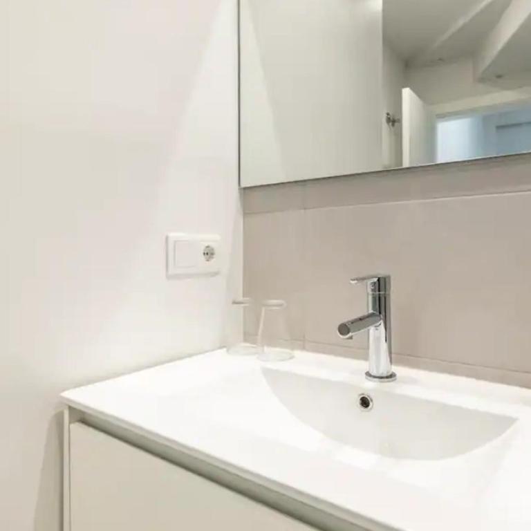 CASA CASCO HISTÓRICO - Habitación Doble Económica con baño privado - 8