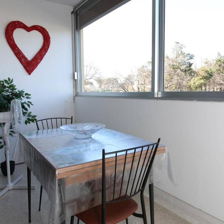 Bel Appartement T2 avec Loggia à 2 Min des Thermes, Wi-Fi, Classé 2 Étoiles - FR-1-553-211 - Apartment - 17