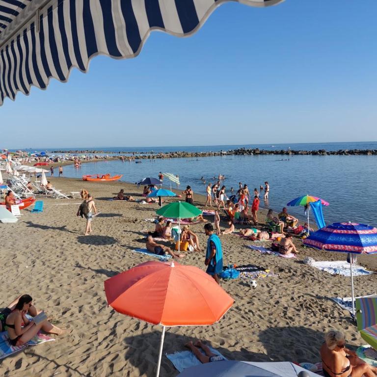 Appartamento al mare di Liguria e Toscana - Casa con 1 Camera da Letto - 2