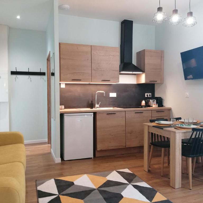Suite Monstera by Welk'Home Inn - Appartement Premium - Troyes Centre - Superior Apartment - 2