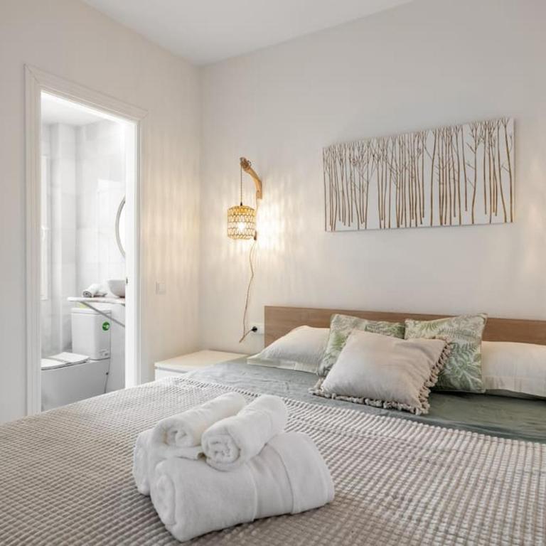 Beautiful 3 Bed Stylish & Cozy Apartment - Susanna Suite - Apartamento de 3 dormitorios - 8