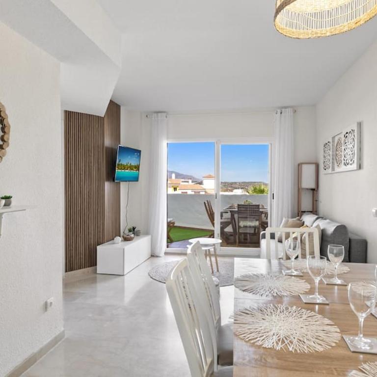 Beautiful 3 Bed Stylish & Cozy Apartment - Susanna Suite - Apartamento de 3 dormitorios - 12