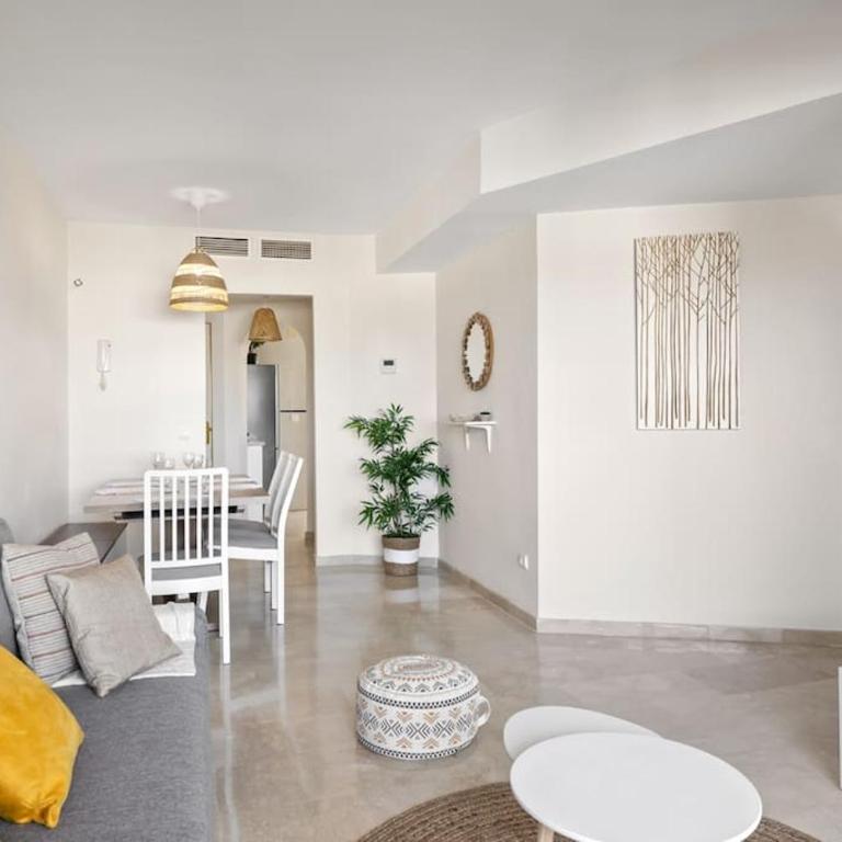 Beautiful 3 Bed Stylish & Cozy Apartment - Susanna Suite - Apartamento de 3 dormitorios - 16